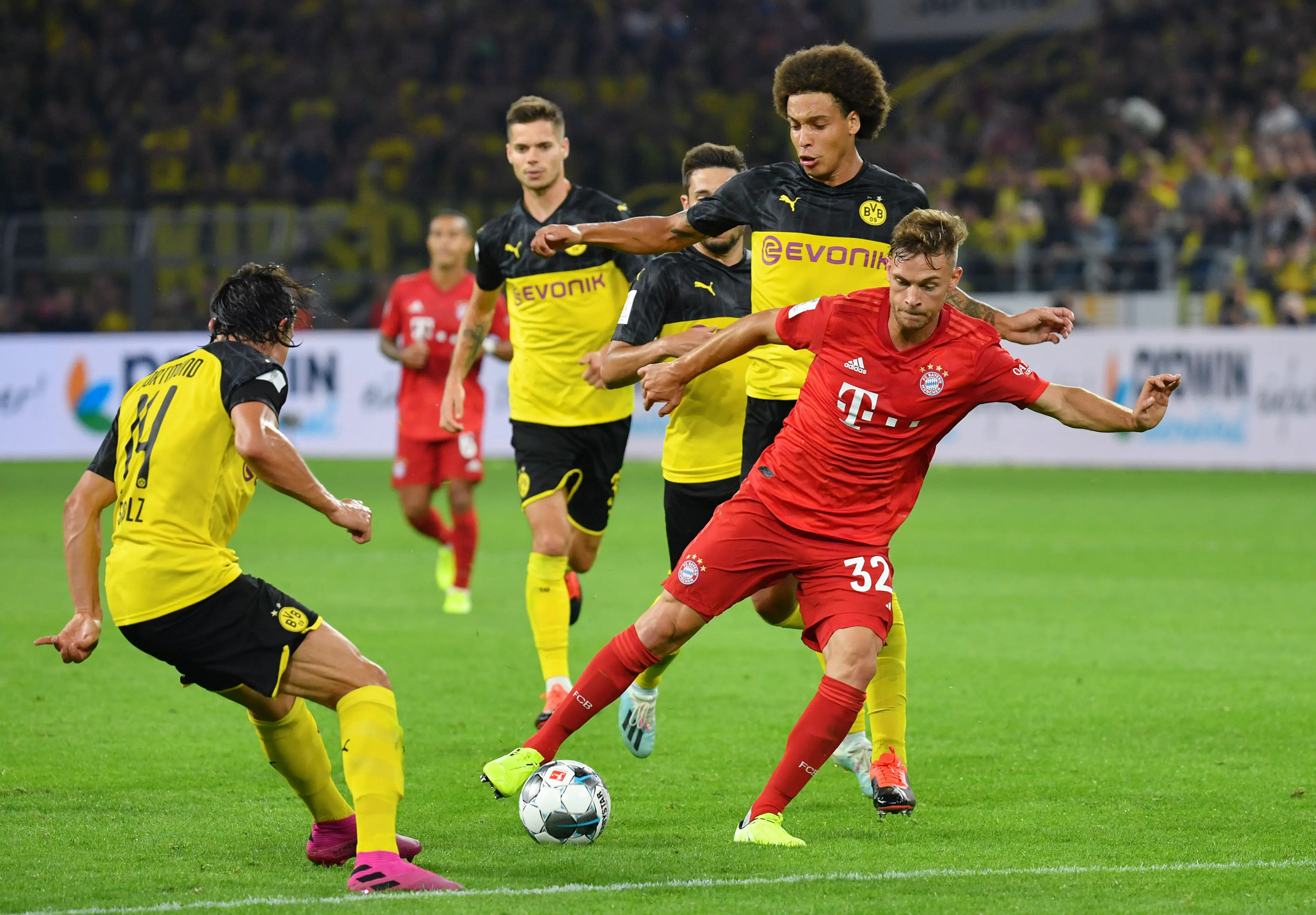 皇家社会门将出现致命失误，导致球队失利