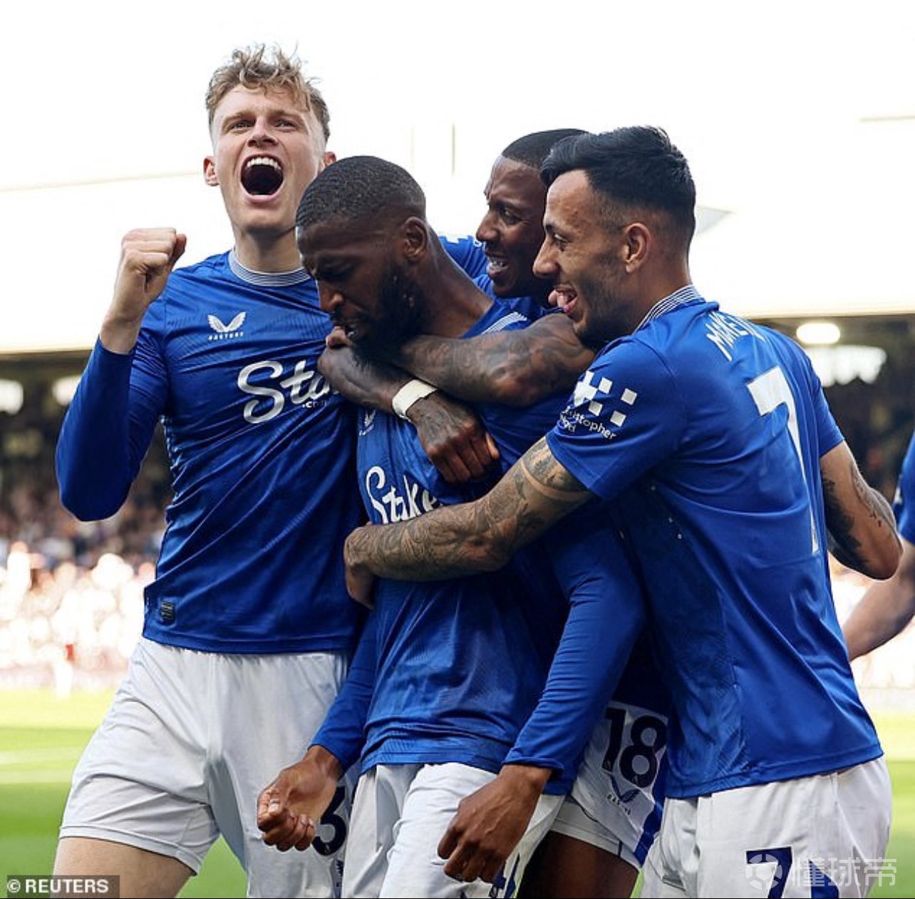 埃弗顿遭遇热刺逼平,英超前景蒙上迷雾的简单介绍 埃弗顿遭遇热刺逼平,英超前景蒙上迷雾的简单介绍