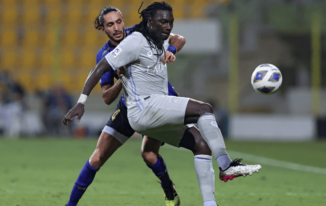 包含亚眠客场与梅斯战平，法甲联赛交锋不停的词条