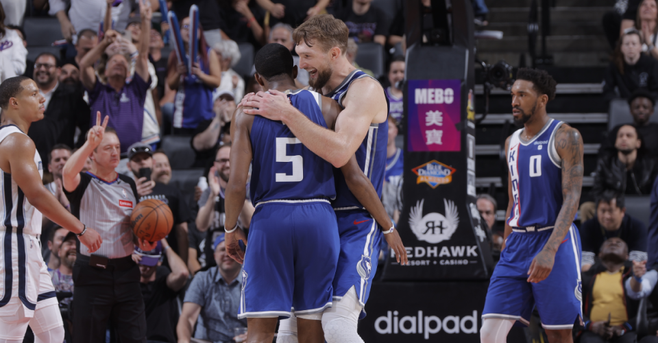 关于雄灰熊队全队发威,实现常规赛胜利的信息 关于雄灰熊队全队发威,实现常规赛胜利的信息