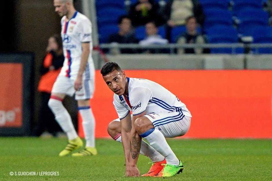 昂热主场告捷，冲击欧战资格的简单介绍