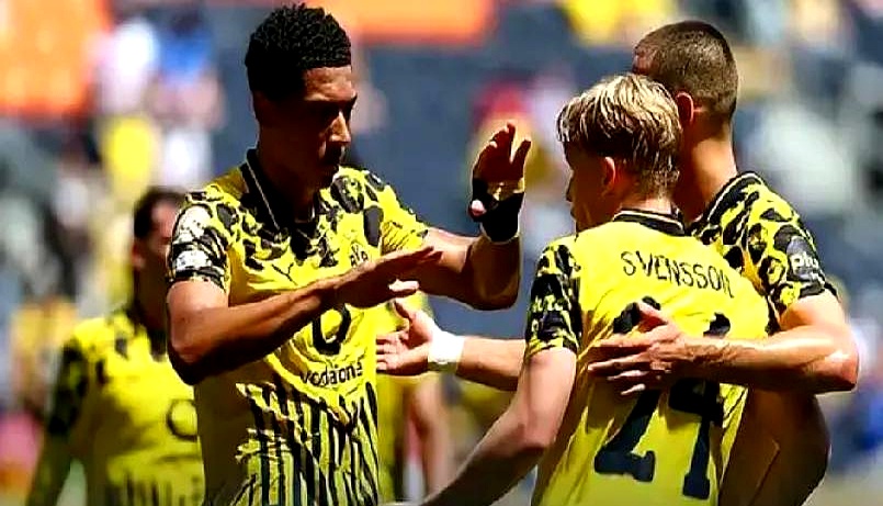 韩国球队在关键比赛中获得关键胜利