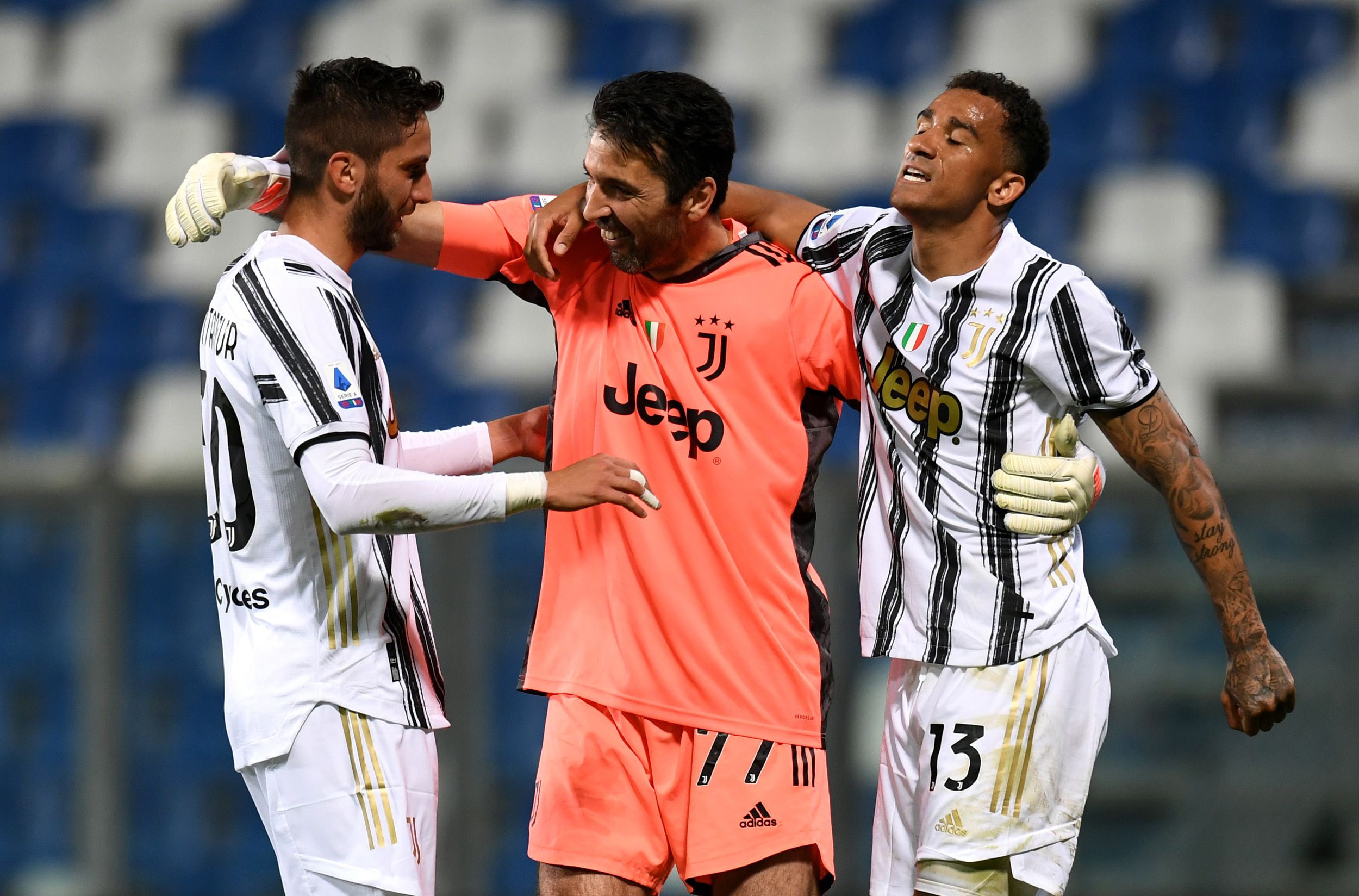 顶级球队谁将摘取最后胜利的桂冠？