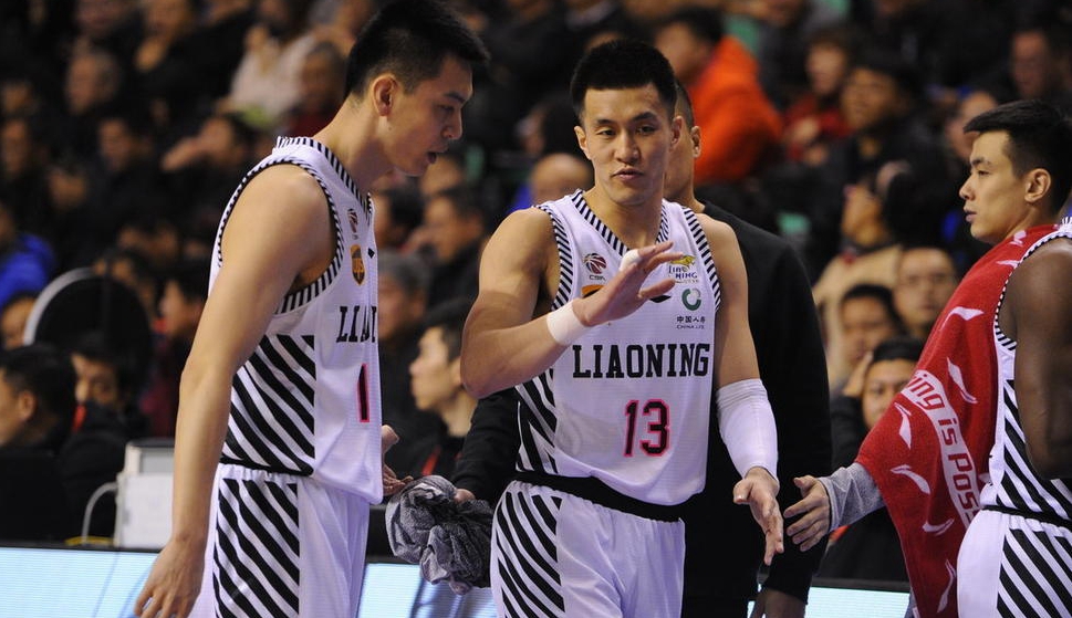 辽宁队主场对阵广州，主帅调整阵容备战争取一胜的简单介绍