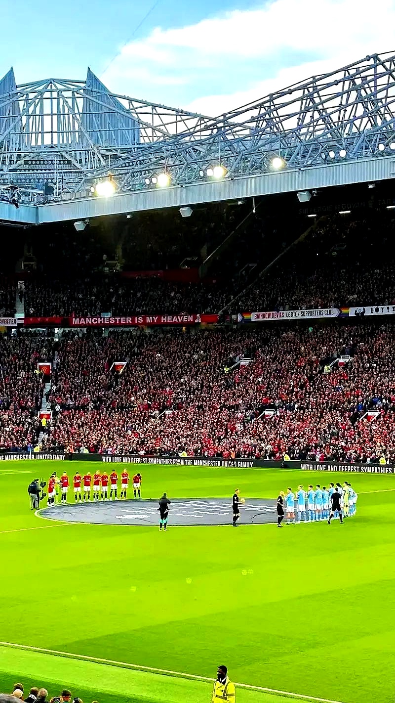 托特纳姆热刺惨败，欧联杯出局令球迷失望