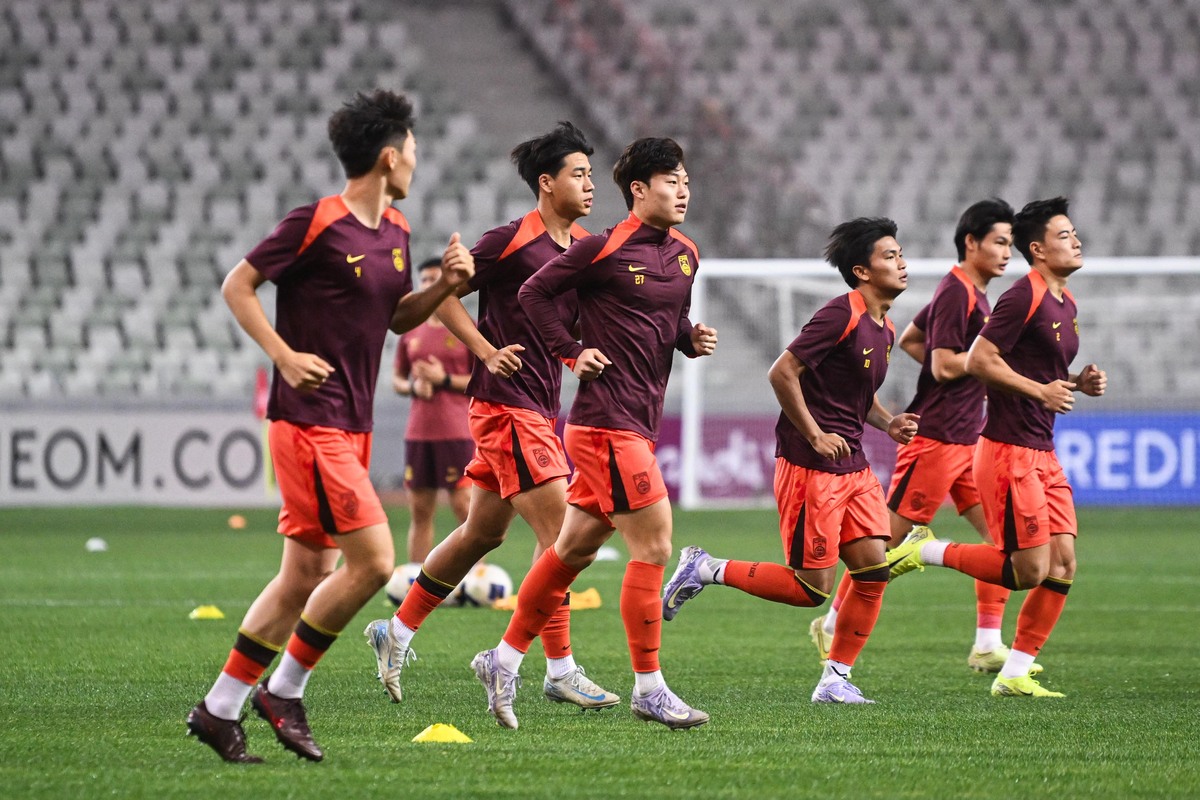 球队备战接连取得胜利，信心大增