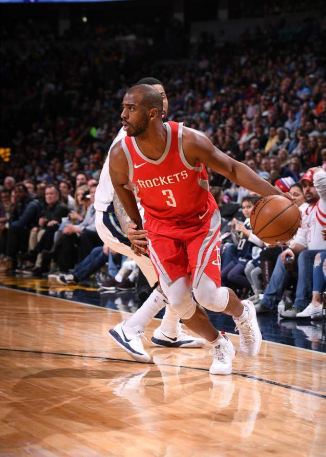 马刺险胜魔术，西亚卡姆状态火热的简单介绍